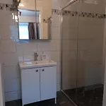 Oda ve Kahvaltı And Away 3*