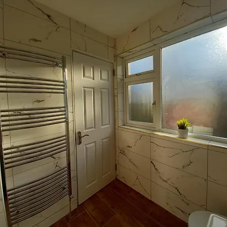 And Away Bed & Breakfast Waterford