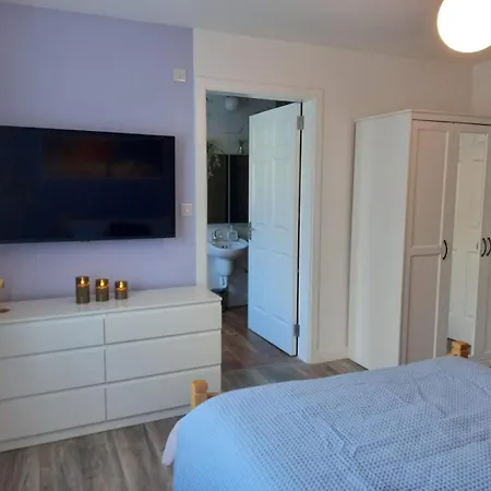 Bed & Breakfast And Away