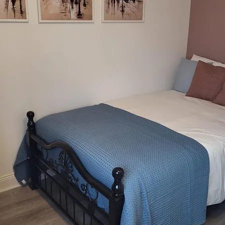 And Away Bed & Breakfast Waterford