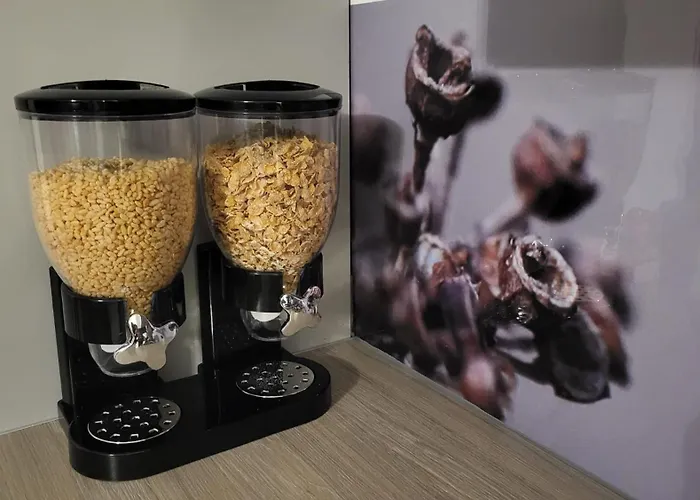 And Away Отель типа 