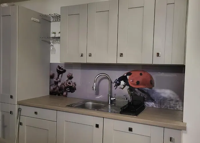 And Away Отель типа 